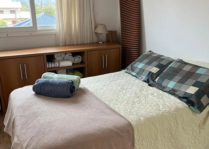 Lindissima Casa Na Praia! Aqui Voce Vai Se Sentir Em Casa! Bombinhas
